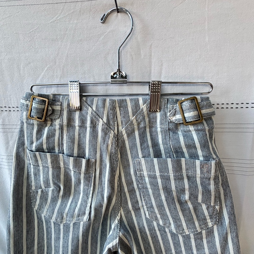 Pilcro Wide-Leg Striped Linen Blend Pants in Gray and White - Picture 4 of 7